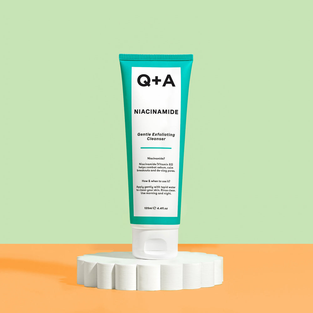 Q+A Niacinamide Gentle Exfoliating Cleanser